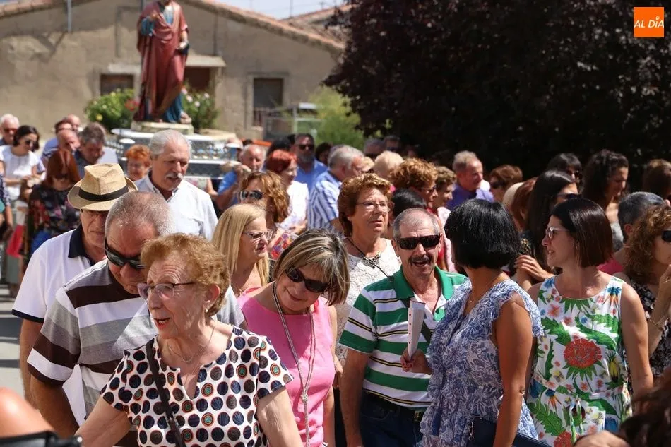 Foto 4 - Honores a San Pedro a ritmo de jota en El Pedroso de la Armu&ntilde;a