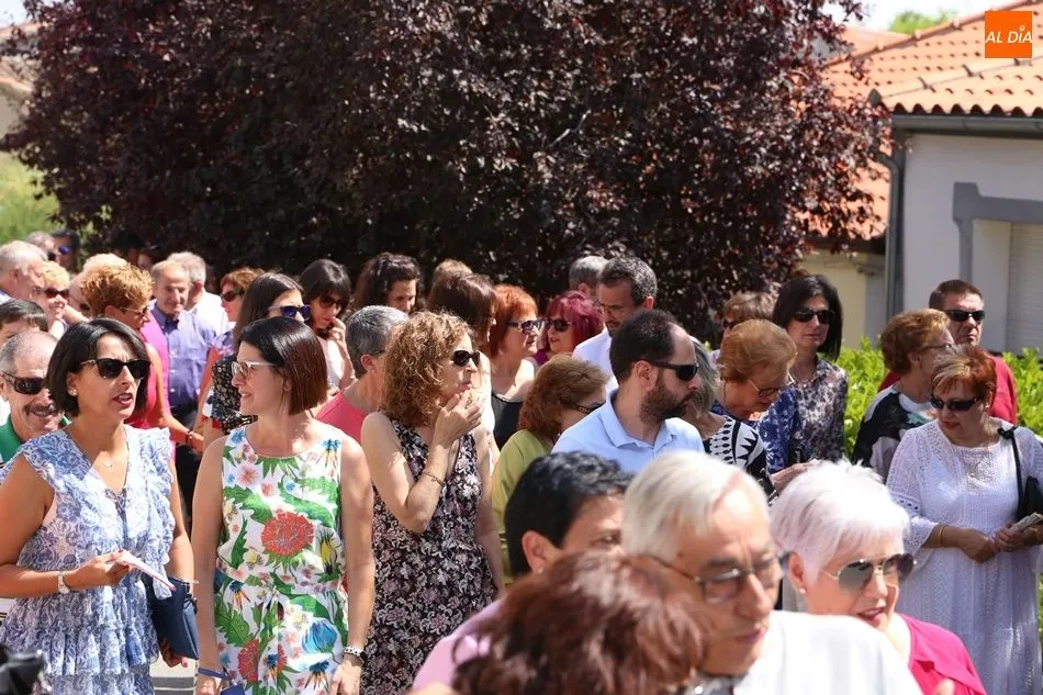 Honores a San Pedro a ritmo de jota en El Pedroso de la Armuña