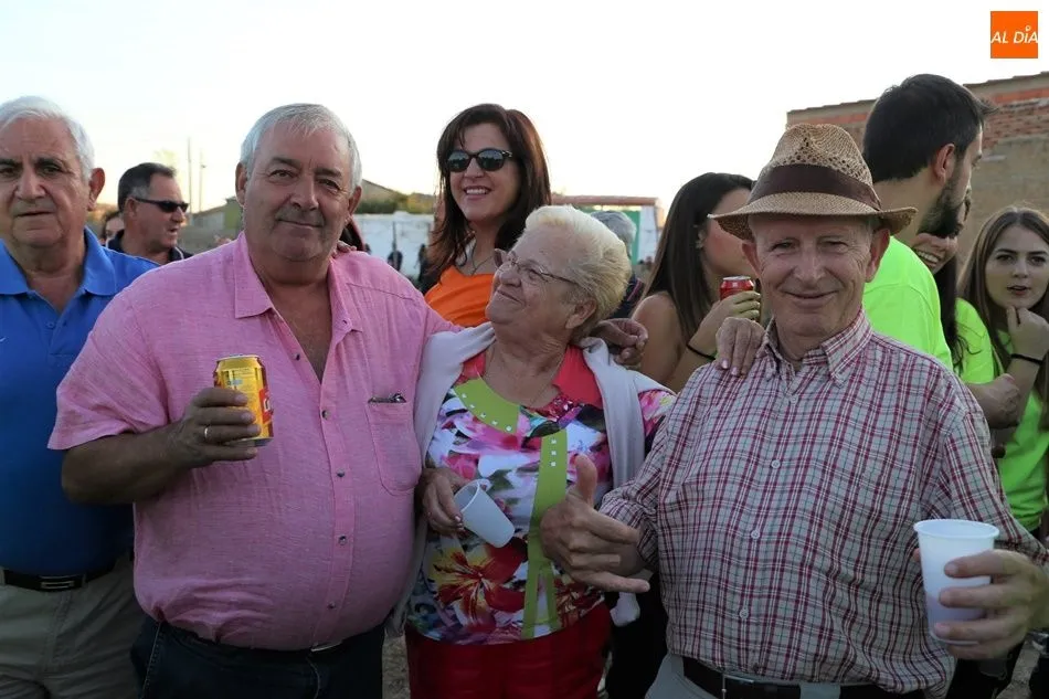 Foto 4 - Las pe&ntilde;as de Villaflores muestran su faceta culinaria en el inicio de las fiestas