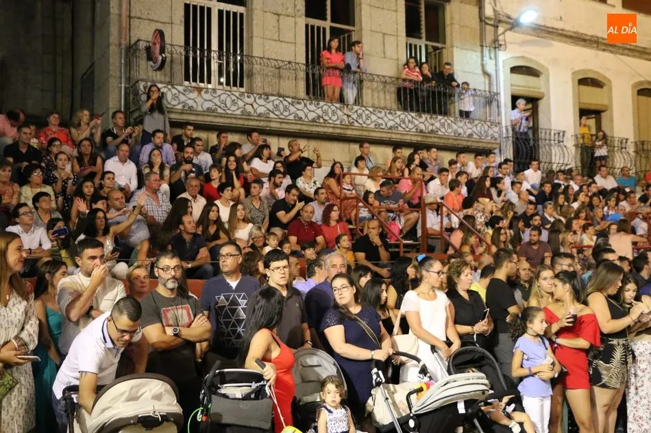 Foto 7 - Villavieja se entrega sin reservas a la Virgen de los Caballeros  