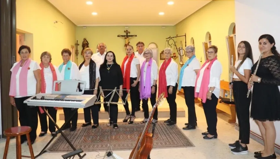 Coro Arte Música de Florida de Liébana (Salamanca), que dirige Matilde Chaves de Tobar