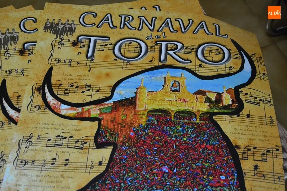 Foto 4 - Ya se pueden recoger los posters del Carnaval 2020  