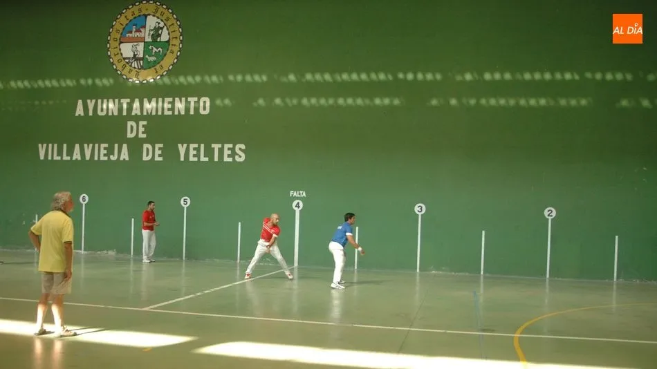 La pelota a mano se hace hueco en las fiestas de Villavieja de Yeltes  