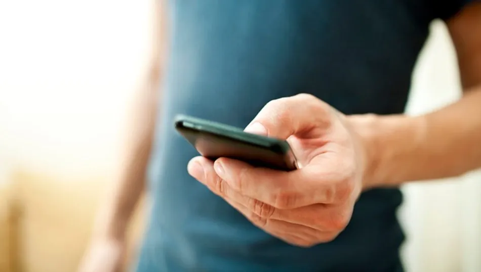 El detenido divulgó en una red social fotos íntimas de otra persona sin su consentimiento