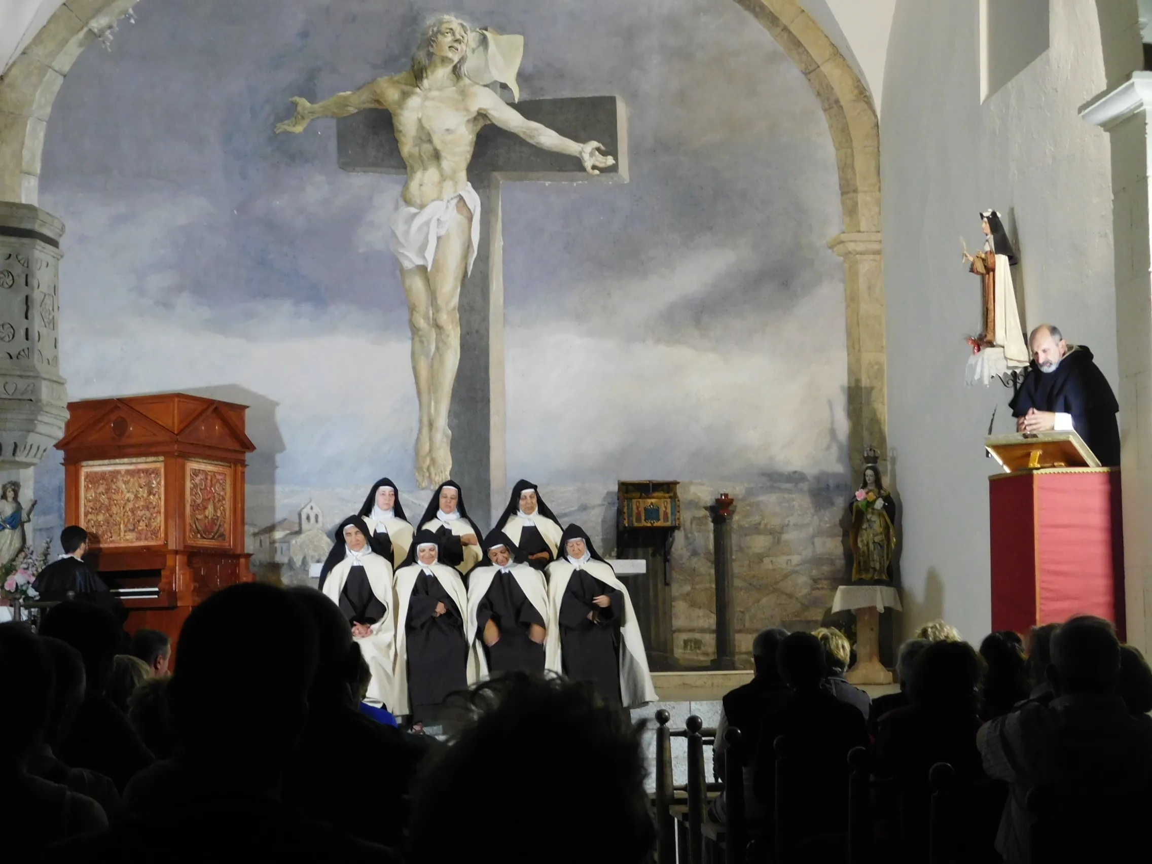 Foto 9 - El grupo de teatro Lazarillo de Tormes representa &lsquo;Teresa, jardinera de luz&rsquo; en Vega de Tirados ...