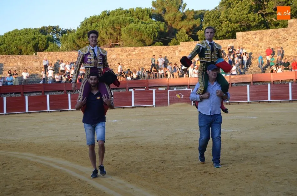 Foto 4 - La nobleza y belleza de los astados permiten el lucimiento de los toreros en la Corrida de la Virgen
