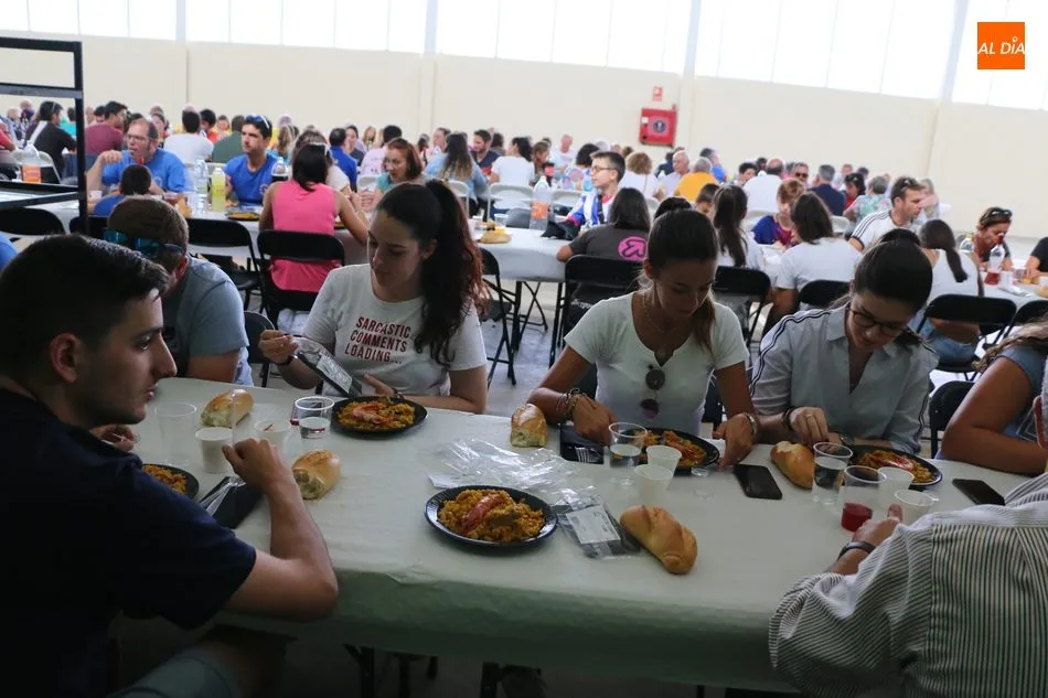 Foto 3 - En Villaseco de los Reyes dicen adi&oacute;s a las fiestas con un contundente men&uacute;  