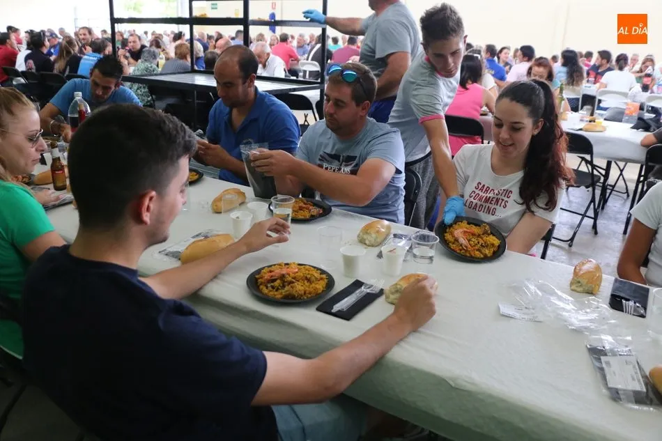 Foto 2 - En Villaseco de los Reyes dicen adi&oacute;s a las fiestas con un contundente men&uacute;  