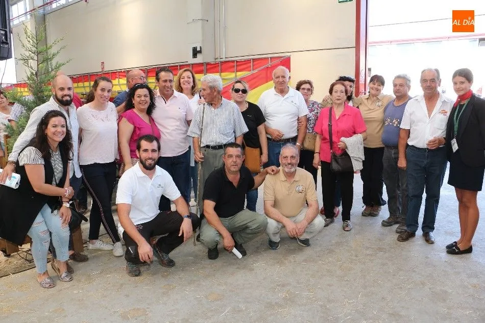 Jornada de despedida en Salamaq, en la nave de charolés