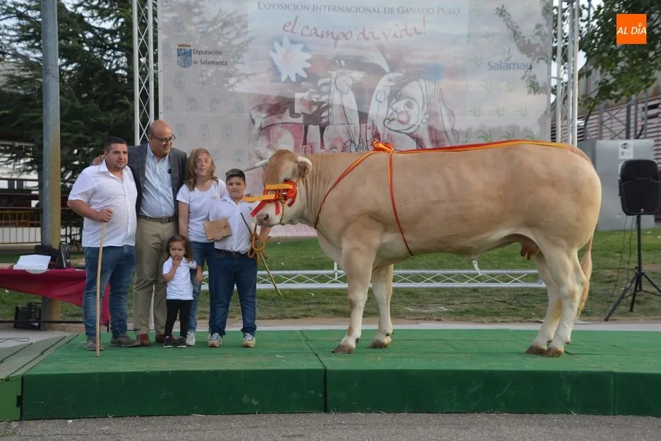 Foto 11 - Entrega de premios de los concursos de las razas Limusina, Charolesa y Blonda de Aquitania&nbsp;
