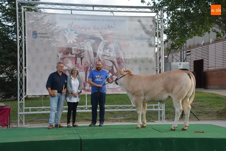 Foto 6 - Entrega de premios de los concursos de las razas Limusina, Charolesa y Blonda de Aquitania&nbsp;
