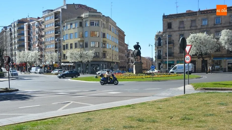 Varias viviendas en la plaza de España