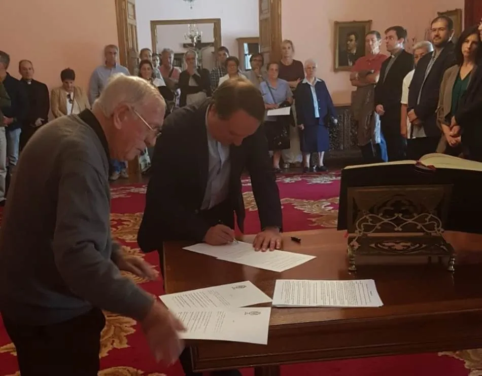 Foto 3 - El relevo en los principales cargos de la Di&oacute;cesis se hace efectivo con la toma de posesi&oacute;n  