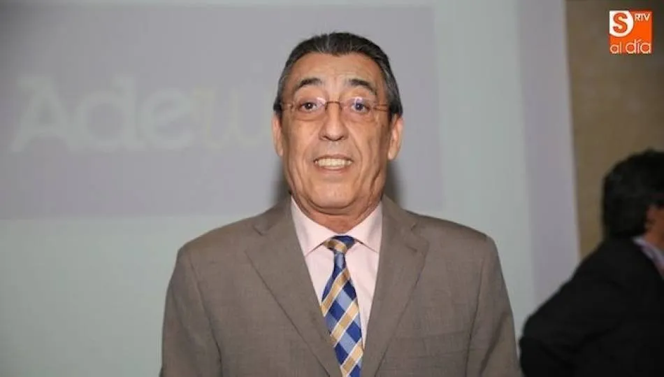 El director general de Innovación y Formación del Profesorado de la Junta de Castilla y León, Bienvenido Mena