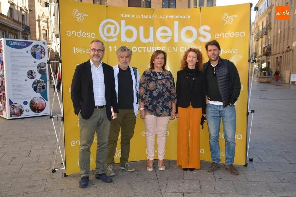 Foto 2 - El actor Carlos Iglesias promociona en Salamanca la pel&iacute;cula &lsquo;Abuelos&rsquo;