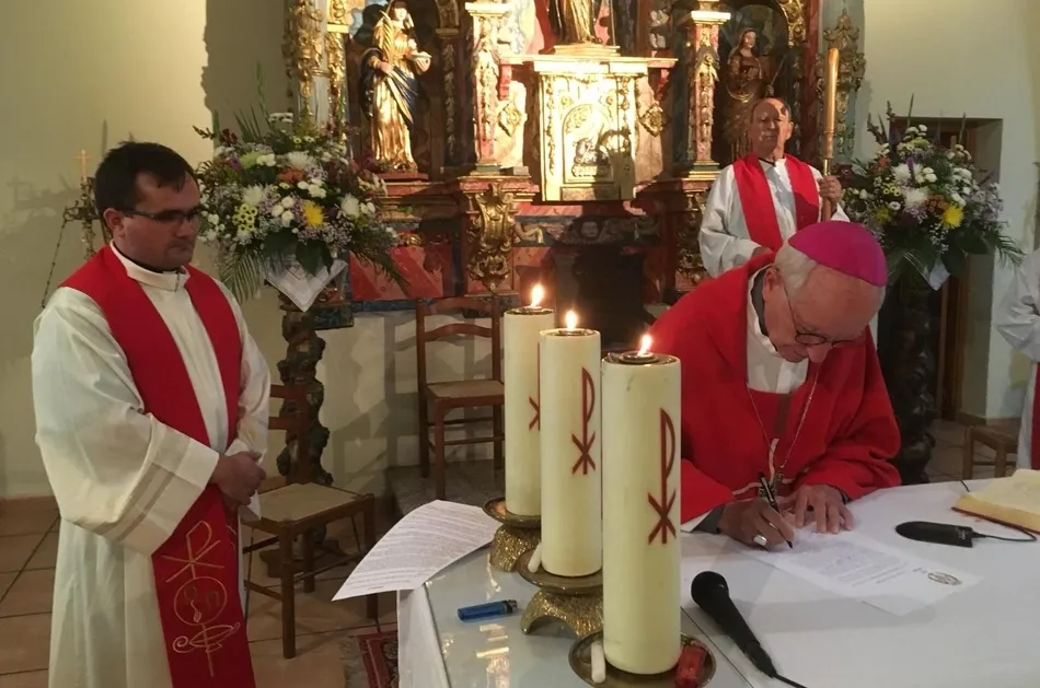 Foto 3 - Monsagro dice adi&oacute;s a Joaqu&iacute;n Gal&aacute;n y da la bienvenida a Efra&iacute;n Peinado  
