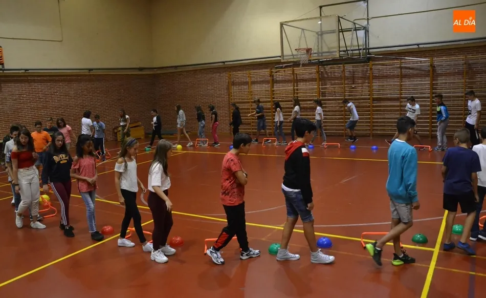 Foto 6 - El IES Fray Diego Tadeo recibe por anticipado a sus nuevos alumnos  