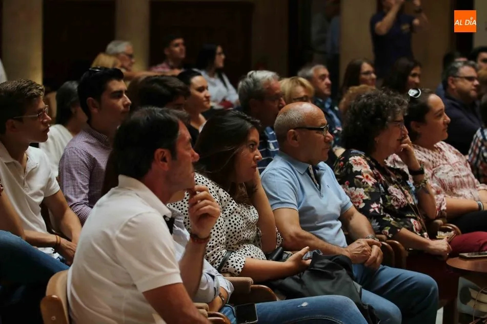 Foto 9 - Llenazo con una mesa de lujo en &lsquo;Los Aperitivos Taurinos del Casino&rsquo;