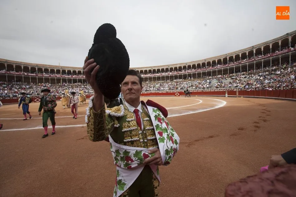 Veinte años ha tenido que esperar Salamanca para ver debutar en La Glorieta a Diego Urdiales. Foto: Pablo Angular