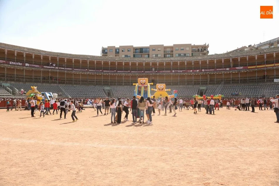 Foto 9 - Juventud Taurina anima La Glorieta con clases de toreo y juegos para los m&aacute;s peque&ntilde;os  