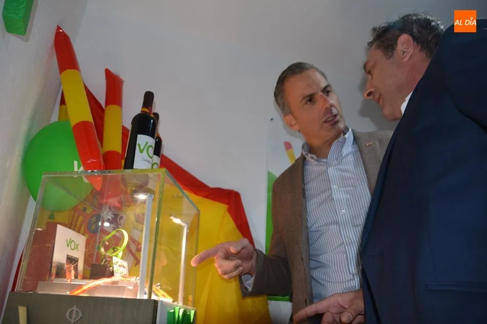 Foto 9 - Ortega Smith: &ldquo;Aqu&iacute; en Salamanca VOX tambi&eacute;n se ha puesto en pie&rdquo;