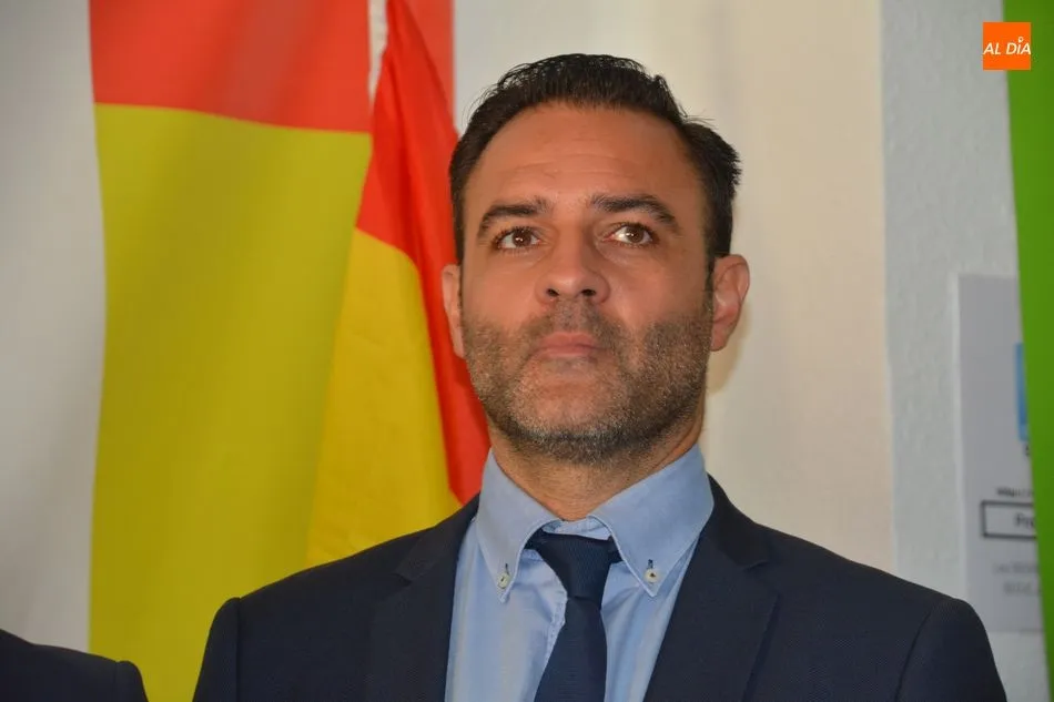 Foto 3 - Ortega Smith: &ldquo;Aqu&iacute; en Salamanca VOX tambi&eacute;n se ha puesto en pie&rdquo;