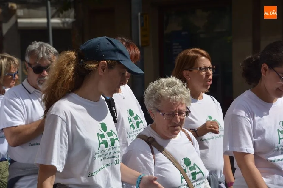 Foto 5 - &lsquo;Caminando por el Alzheimer&rsquo; ya recorre las calles de Salamanca  