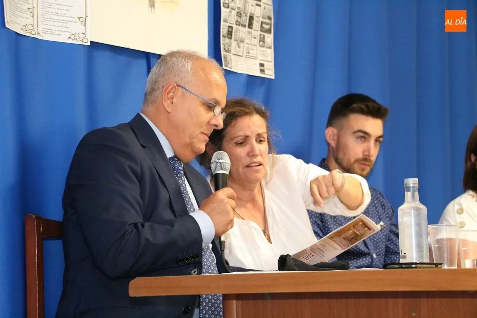 Foto 3 - &Aacute;ngel Miguel Mor&iacute;n da inicio a los festejos de Sorihuela