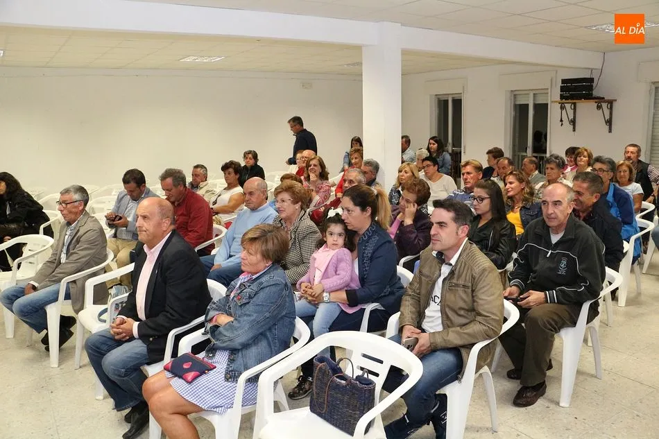 Foto 2 - &Aacute;ngel Miguel Mor&iacute;n da inicio a los festejos de Sorihuela