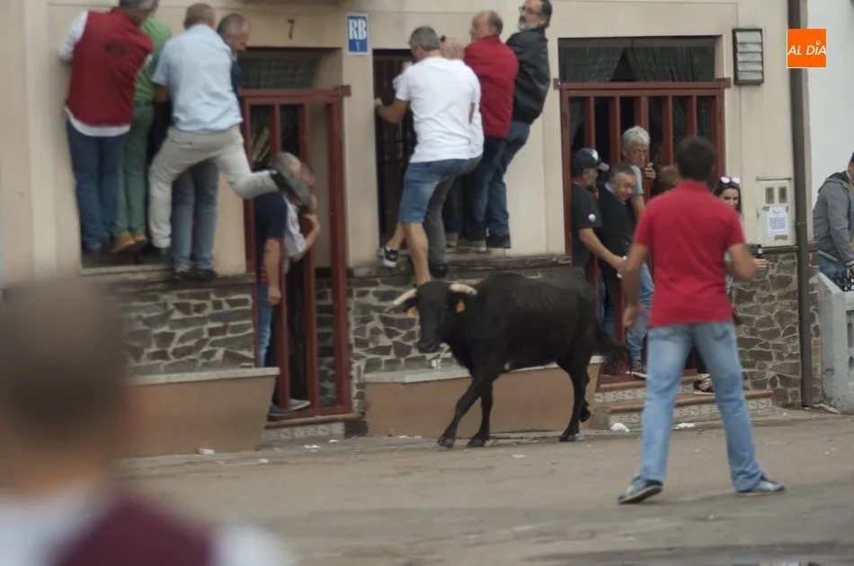 Foto 10 - El Toro del Caj&oacute;n de Martiago deja herido a un joven de 19 a&ntilde;os  