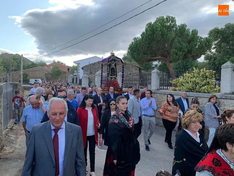 Foto 2 - Honras al Sant&iacute;simo Cristo de Valvanera