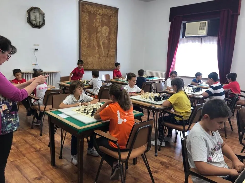 Foto 2 - Esteban de Arriba se proclama campe&oacute;n del V Torneo Infantil de ajedrez Ciudad de Salamanca