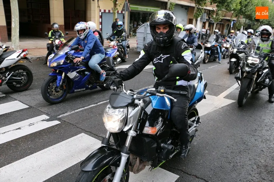 Foto 9 - El Motoclub Ruedas Charras celebra las Fiestas con su tradicional ruta