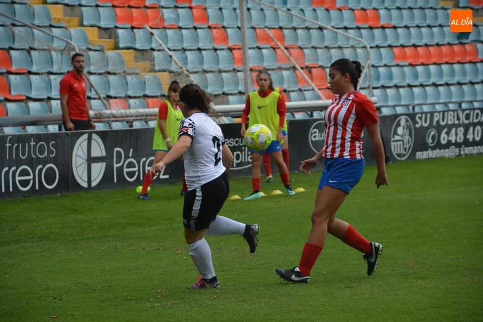 Foto 3 - El Salamanca UDS Femenino pierde en el Helm&aacute;ntico con el Atl&eacute;tico &lsquo;C&rsquo; en el a&ntilde;adido (0-1)