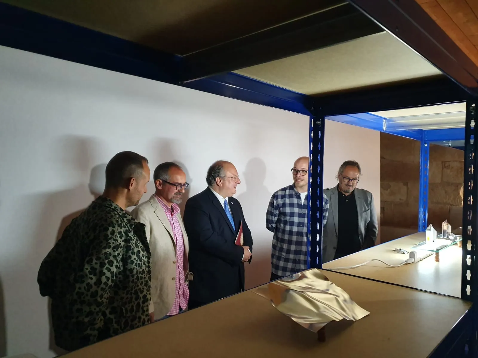 Foto 2 - La obra &lsquo;Te ves, te ves verte, te miras mirarte&rsquo; de V&iacute;ctor Rico llega a la Hospeder&iacute;a Fonseca
