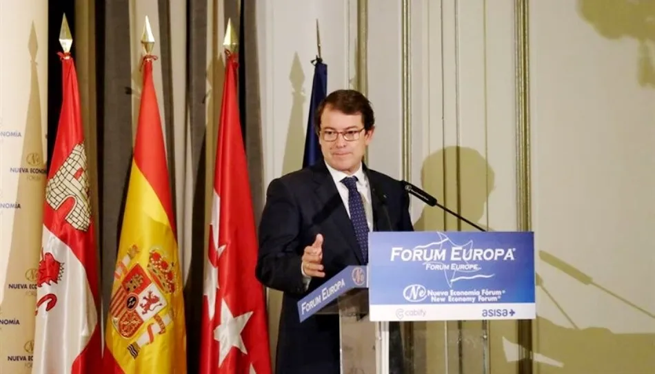 El presidente de Castilla y León, Alfonso Fernández Mañueco, en el desayuno informativo de Nueva Economía Fórum en Madrid