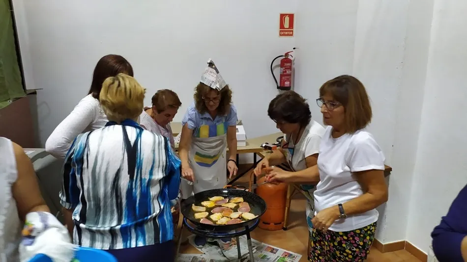 Foto 2 - El Coro Popular de Villoruela confraterniza con una entretenida cena