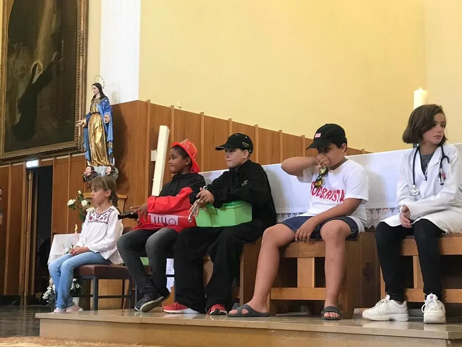 Foto 3 - El Colegio San Agust&iacute;n celebra el inicio del curso con el lema &ldquo;en familia, Cristo vive&rdquo;&nbsp;