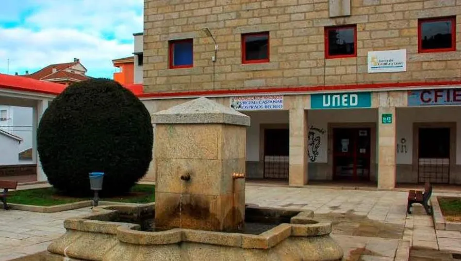 Sede de la UNED en la Plaza 1º de Mayo de Béjar
