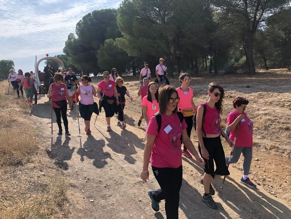 Foto 7 - M&aacute;s de cien peregrinos participan en una nueva edici&oacute;n de la Marcha Teresiana&nbsp;