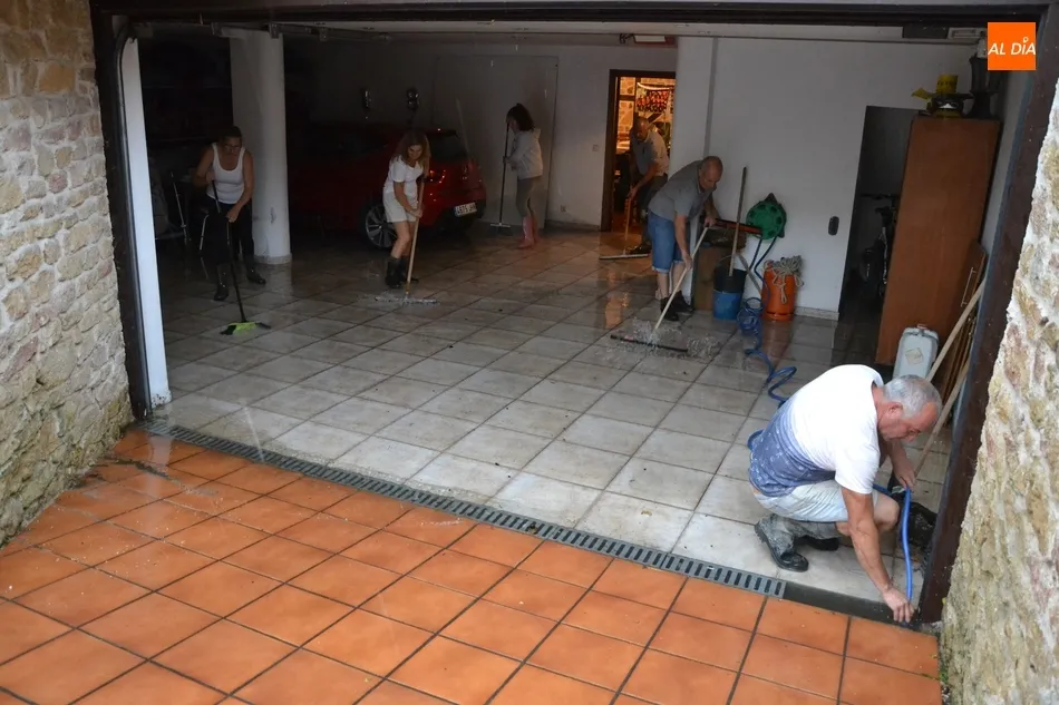 Una tremenda granizada provoca múltiples problemas en varias zonas de Ciudad Rodrigo  