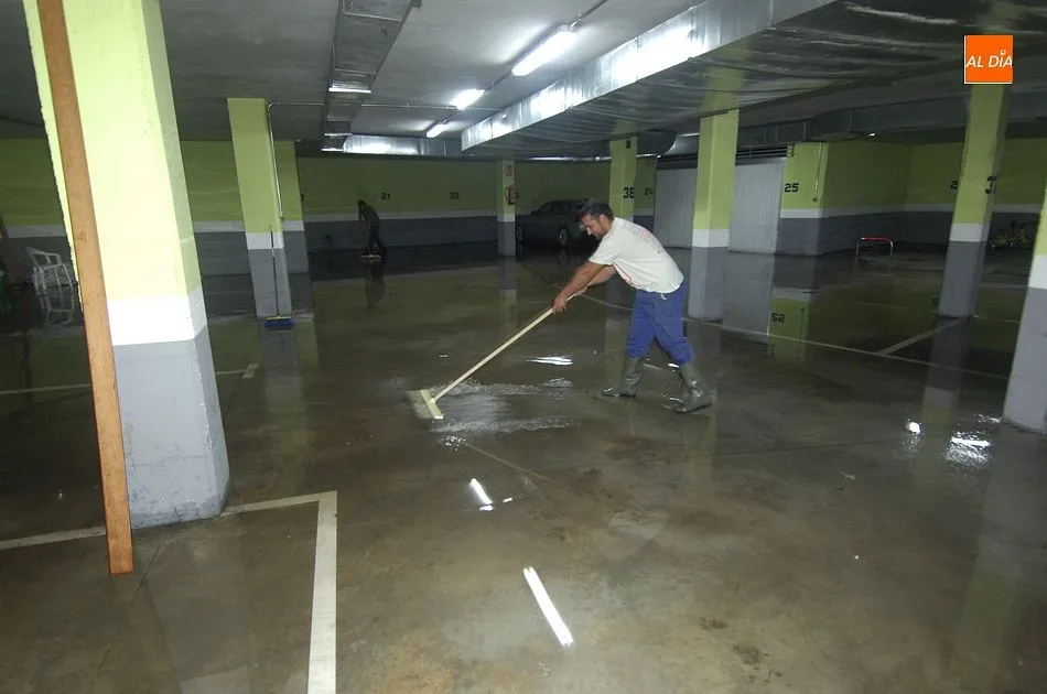 Foto 2 - Una tremenda granizada provoca m&uacute;ltiples problemas en varias zonas de Ciudad Rodrigo  
