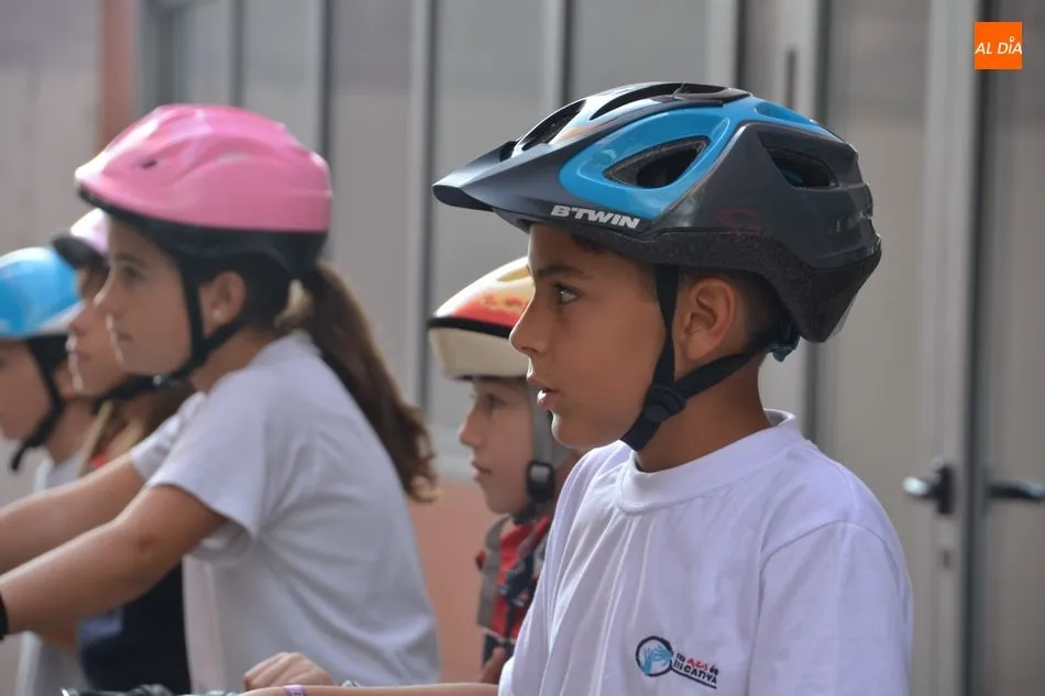 Foto 8 - La Polic&iacute;a Local imparte lecciones de educaci&oacute;n vial a escolares de la ciudad