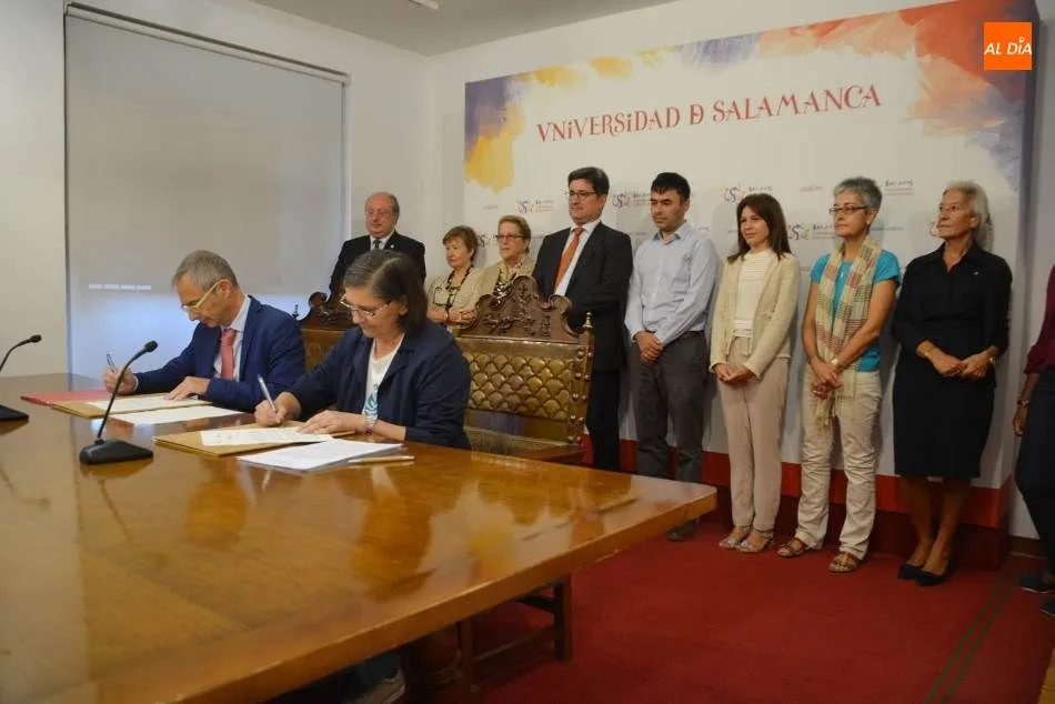 Foto 5 - Alianza de la USAL con Oxfam Interm&oacute;n para impulsar sus iniciativas solidarias
