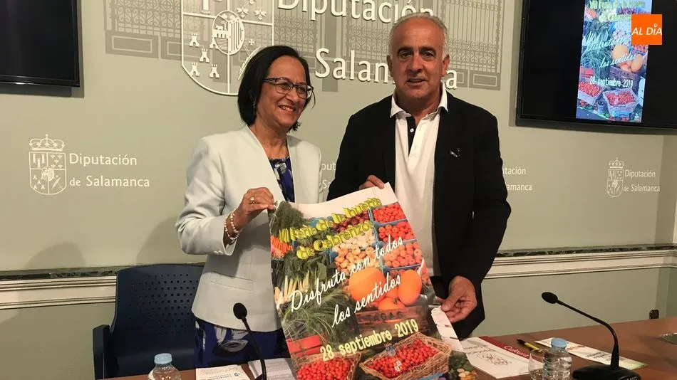 Lourdes Villoria, alcaldesa de Cabrerizos, y el diputado de Ferias, Jesús María Ortiz