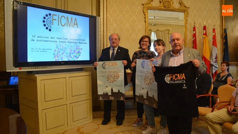 Representantes de Famasa, Ayuntamiento y Universidad han presentado el festival en el Consistorio. Foto: Lydia González