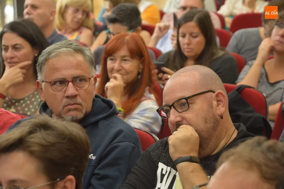 Foto 7 - Inauguradas las IX Jornadas de Familias LGTBI bajo el lema &lsquo;Memoria y Derechos: Ni un paso atr&aacute;s ...