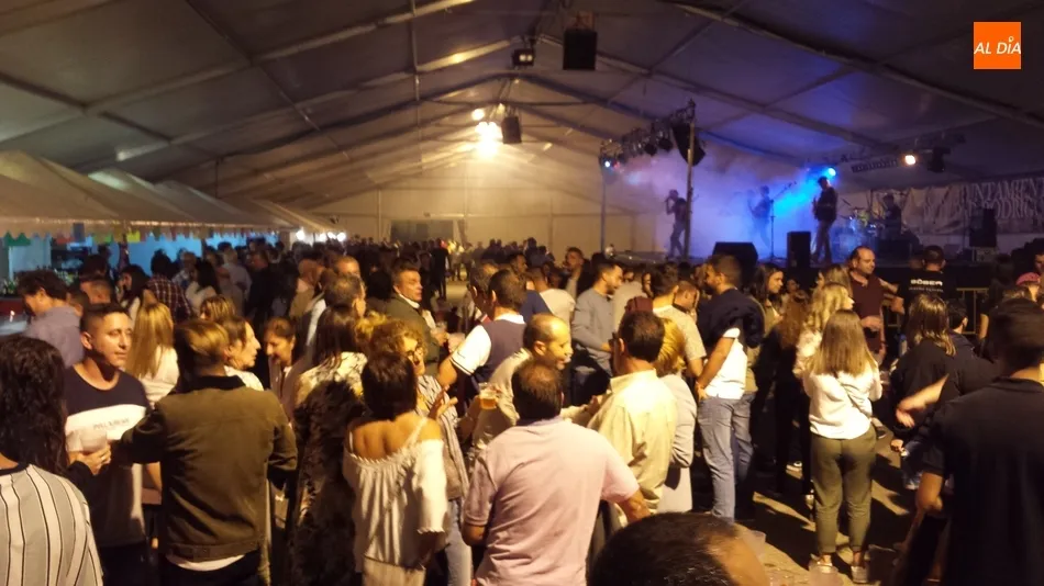 Foto 4 - La Feria del Caballo se pone en marcha con un ojo pendiente del cielo  