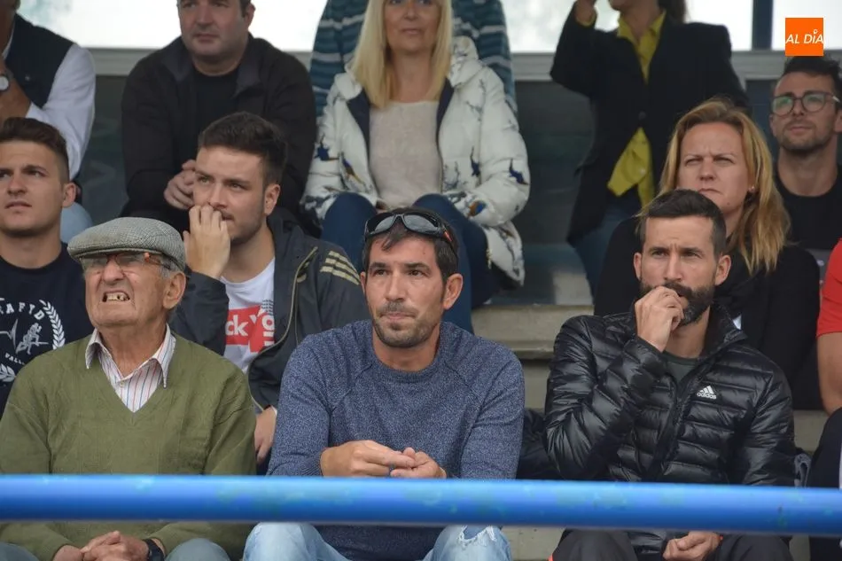 Foto 9 - El Santa Marta vence por la m&iacute;nima al Burgos y contin&uacute;a invicto (1-0)