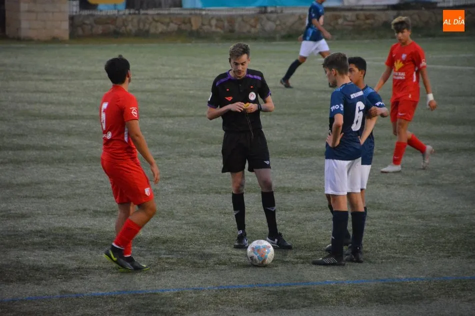Foto 7 - Resultados, clasificaciones e im&aacute;genes del f&uacute;tbol base regional